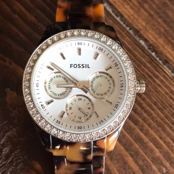 Fossil Accessories - NWOT Fossil Stella Tortoise Resin Glitz Watch